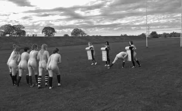 eatsleeprugby's tweet photo. Just your standard rucking drills on a Tuesday evening training session. http://t.co/MARHXC1tgw
