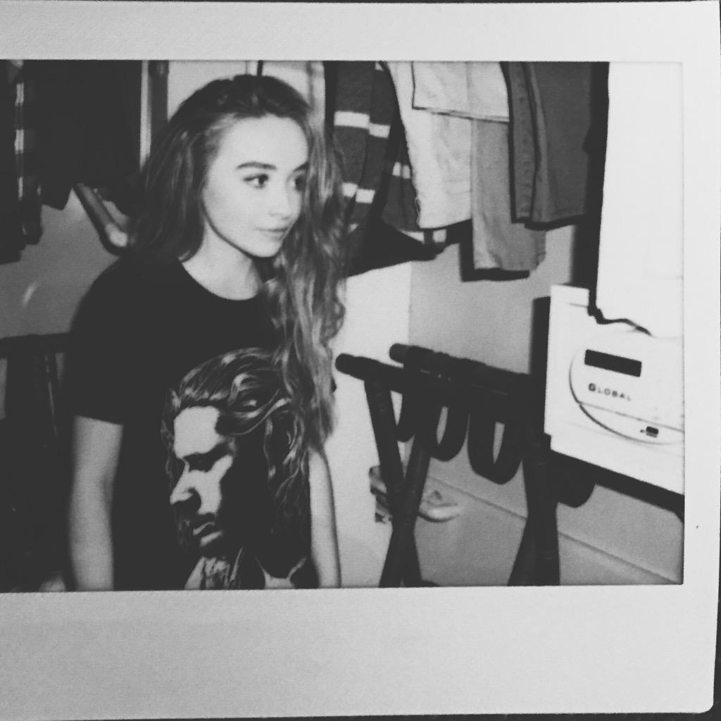 Sabrina Carpenter tweet media