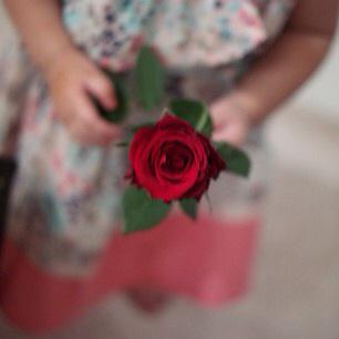 popp8000's tweet photo. #حروف_من_القلب
وأدعي النسيان وفي كل لحظة يفاجئني شيء..ليذكرنى بأنه في ذاكرتى ويسكن تفاصيلى ولن يغادرها أبدا.. http://t.co/CBtcZ6sixR