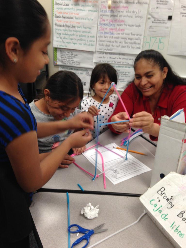 vjsloan's tweet photo. Thinking and connecting #LearningisRES http://t.co/X6GG1vzwse
