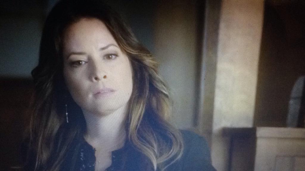 killindvsmalls's tweet image. YASSSSS you're back!!! @H_Combs 
#PLL #PLLArmy #PLLislife