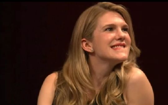 lilyrabestory's tweet photo. #LilyRabe #EveningWithAHS #AmericanHorrorStory March 17, 2015 http://t.co/F4xJyQiSvf
