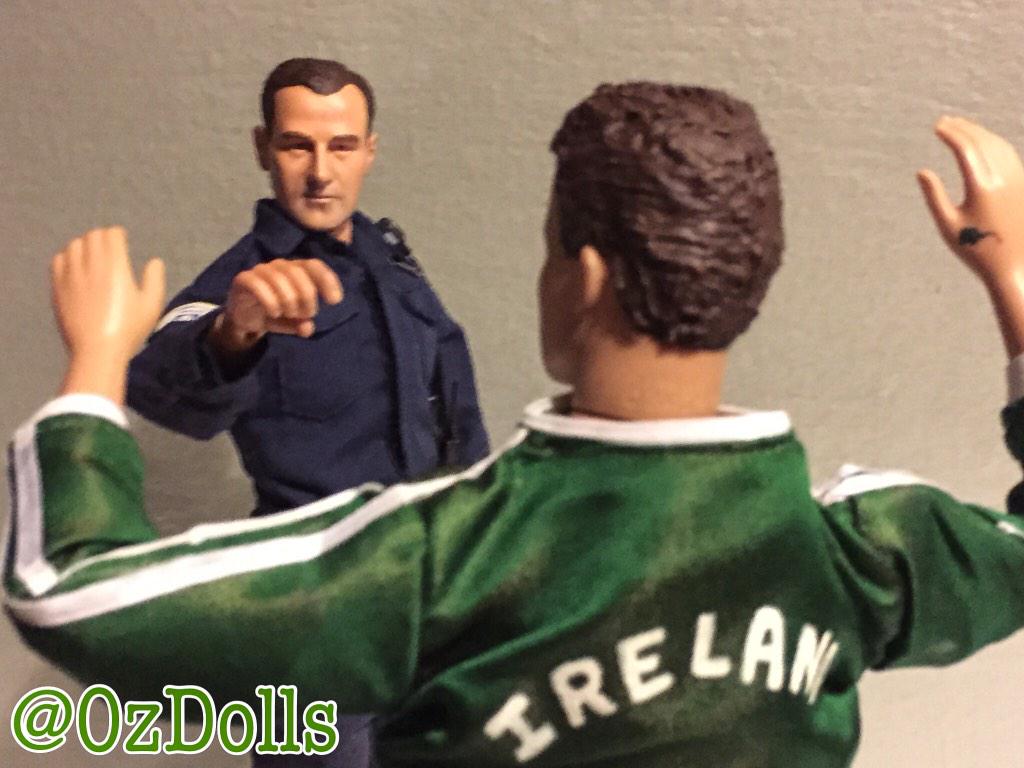 Murphy OZ Doll tweet media