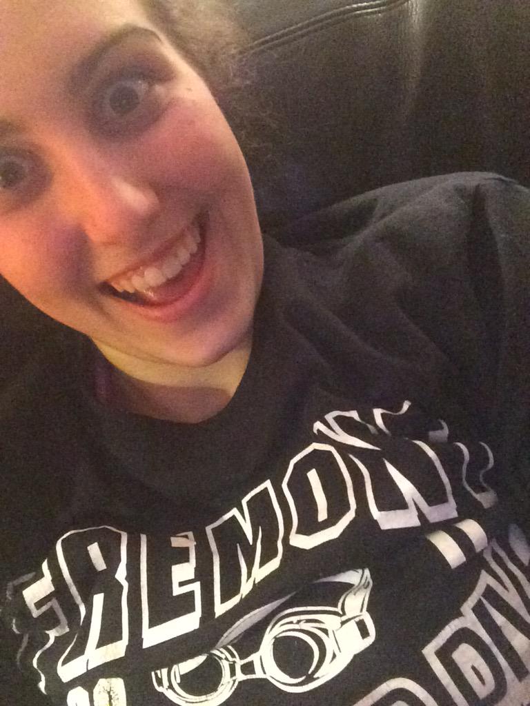 mariaa_sofiaa's tweet photo. Bae is lookin' hella fine. ❤️😘💗 #faddish http://t.co/483fe1MFK6