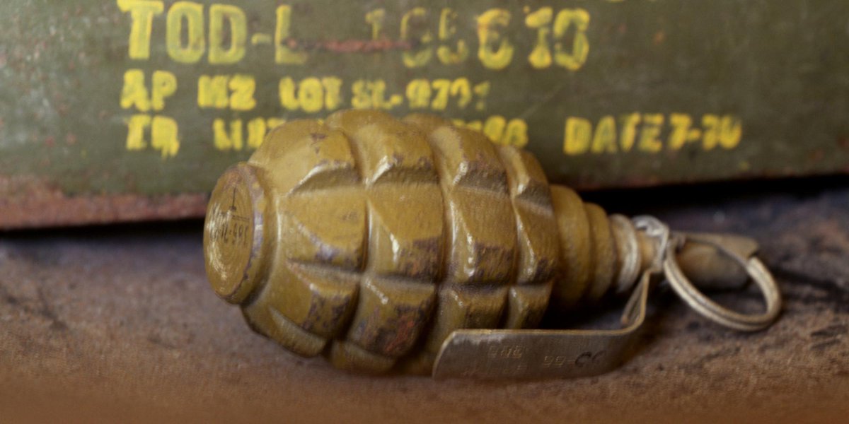 гранаты в жизни. Granat f1 гранат. боевая граната ргд-5. граната mk12. гранаты в жизни.
