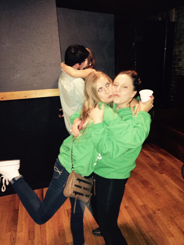 laur_olsen's tweet photo. @MizzouMakeouts we're feelin lucky 🍀 http://t.co/Y6JyclA6UZ