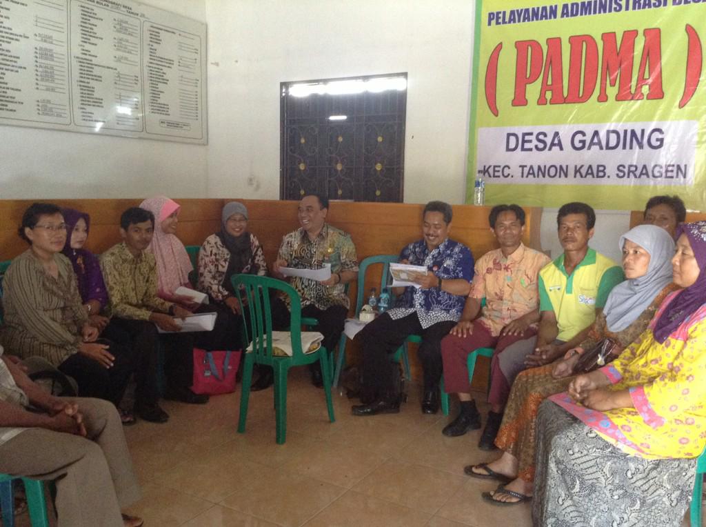 rembugan pokmas &amp; kader desa Berdikari @bapermades_jtg <a href="/ganjarpranowo/">Ganjar Pranowo</a>