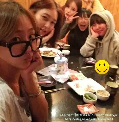 CAWztBXVEAAQ_DF.jpg:large