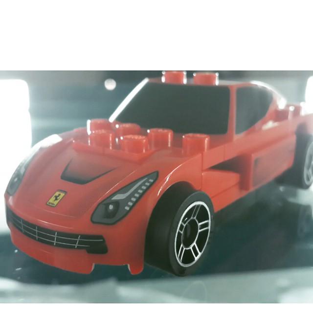 OnlyFerrariPics's tweet image. SM 05 BE #FERRARI #SHELLSERIES #V-POWER #F12BERLINETTA #SUPERCAR #LEGO by je12ry