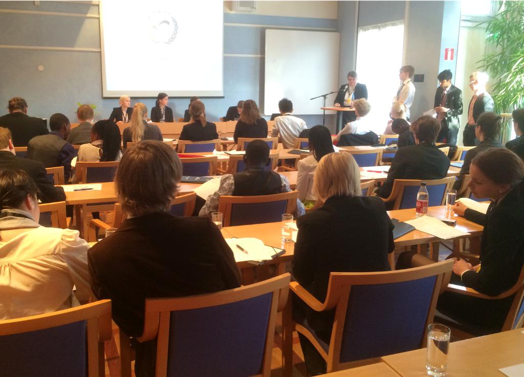 munfalun's tweet photo. Germany presenting resolution on preventing organized terrorism http://t.co/ekC1eVNbS3
