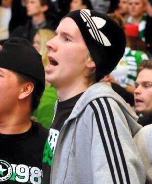 Vila i frid, Smitten. Aldrig ska vi glömma dig!
#FuckCancer
#SöderBröder #SB98