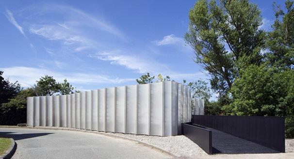 Small Projects shortlist: Maggie’s Merseyside by Carmody Groarke #AJSP2015 ajbuildingslibrary.co.uk/projects/displ…