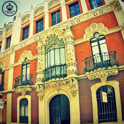Lamagora's tweet photo. En 2 días #SHOWROOM de temporada en @Alfonso_XII  http://t.co/P4df16DOcG #sevilla @sevillaclick @SevillaActual http://t.co/wcEidTPLOe