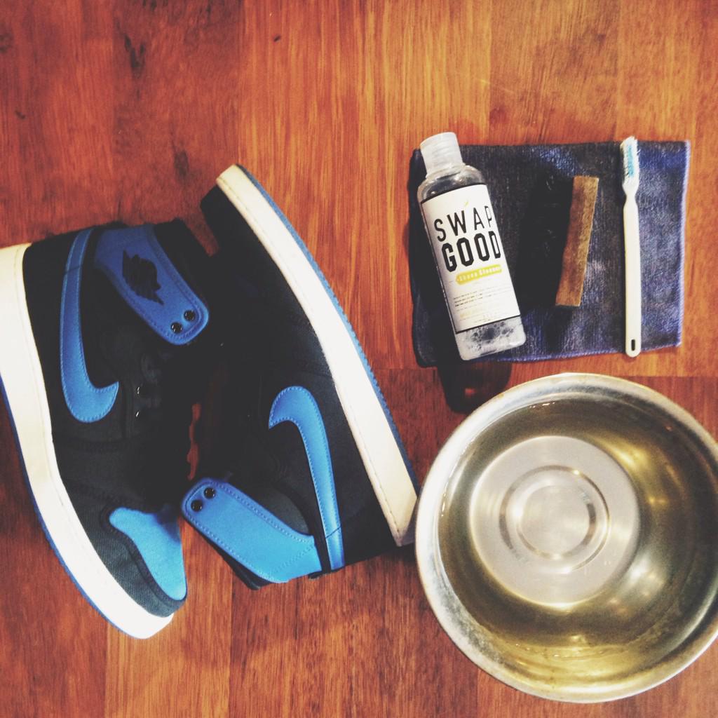 Berikut sharing foto kami beberapa perlengkapan yang dibutuhkan untuk membersihkan sepatu menggunakan Swap Good.