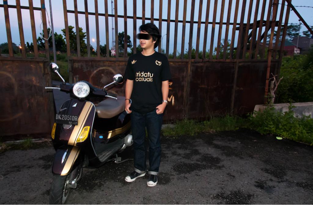 BALI_ISLND's tweet photo. T-shirt TridatuCasuals Gold 90k size M-L-XL-XXL http://t.co/QaFsZZJHgt