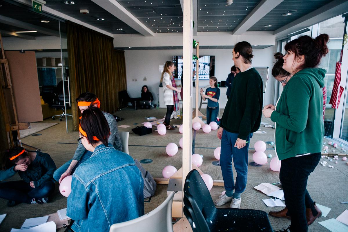 wearemiddleman's tweet image. Teams under away! @CASSART @SnopakeBrands @TunnockOfficial @eca_edinburgh @CheesePleaseUK