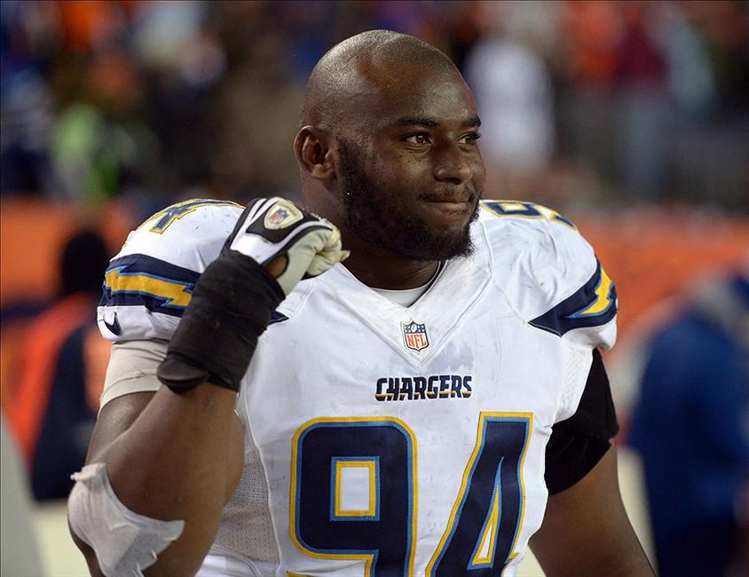 Sending out a special happy birthday to  DE Corey Liuget 