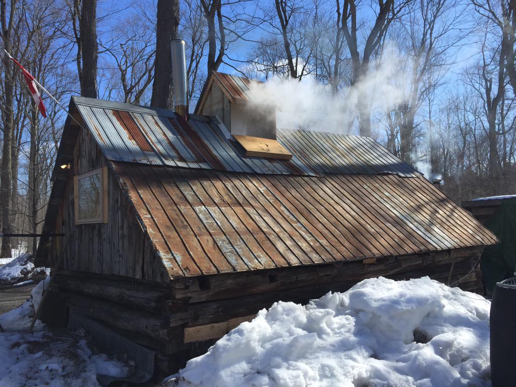 prez2012's tweet photo. Chilly day for a boil @carpfair #maple15 http://t.co/x5y1Wn0jJ4