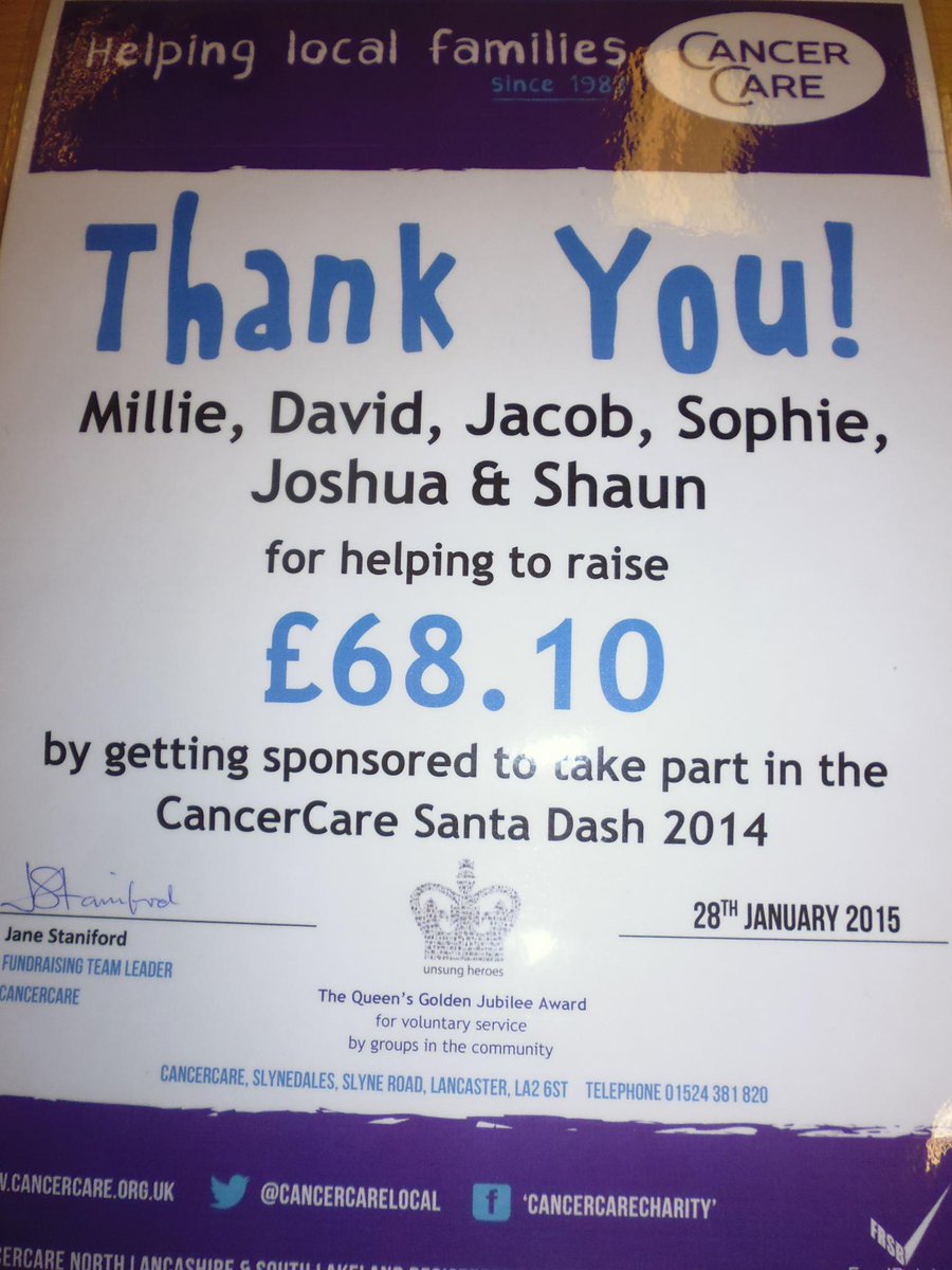 BeaumontSU's tweet photo. @BeaumontSU raised money for Cancercare taking part in the local Santa Dash @Brierv @DavidLiley http://t.co/74fXReoRXU