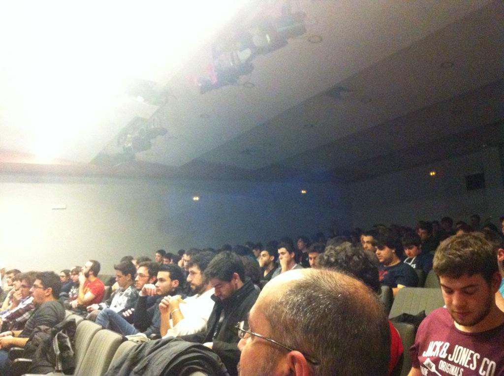 marsicor's tweet photo. Está pasando #tryit2015 Gracias @lurtisrules por esto http://t.co/CknNN1rFoS