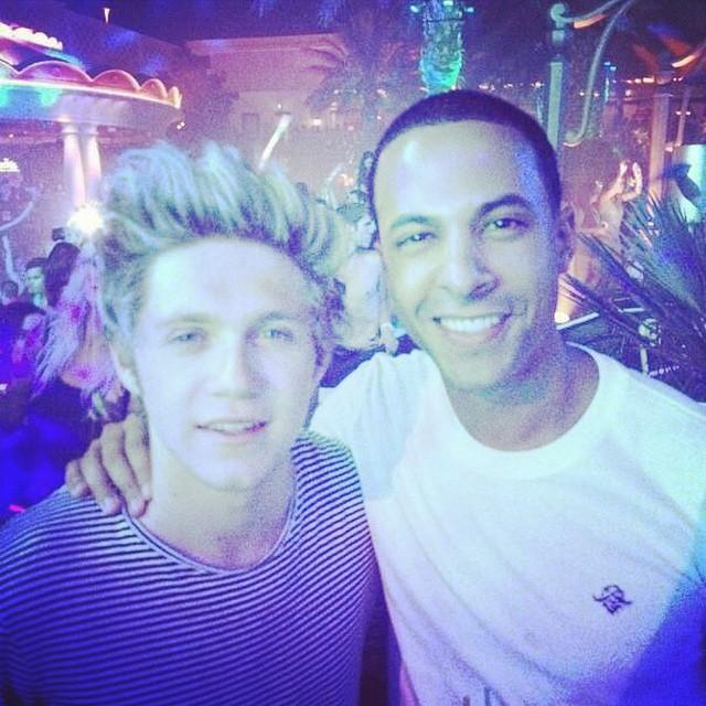Niall just posted this on IG wishing Marvin Humes a happy birthday!     
