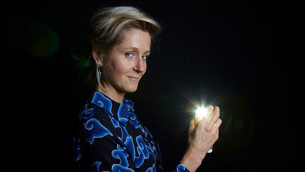 Marthalanefox's tweet photo. “@bbcpress: 2015 Richard Dimbleby Lecture by me confirmed for 10.45pm on 30 March, @BBCOne http://t.co/AI7xzsYIrG http://t.co/uanUUNrPGI”