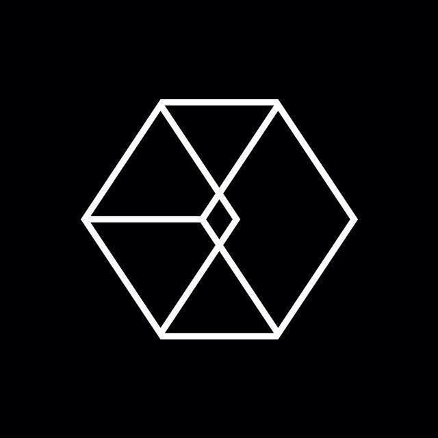 큐티 on Twitter: ""@OSHxciv: The new EXO logo has 10 corners.... #EXO10 😁  http://t.co/ZNVdxaMJas" CALCULATING FANDOM IS BACM AND I LOVE IT" / Twitter