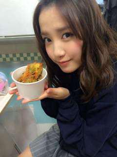 HAT__48's tweet photo. こんばんは~
後もう少しで卒業ですね…
でもHATで過ごした期間を
一生忘れず大切な思い出にしたいと
思います！
なので後2日間よろしくお願いします♪

加藤玲奈 http://t.co/EWHtp4SMI5