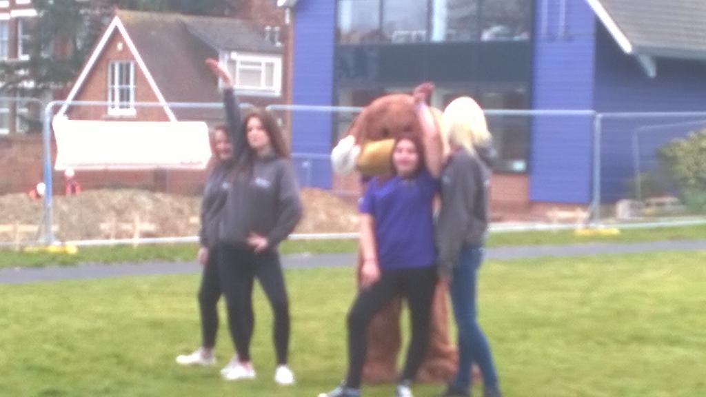 EKC_Folkestone's tweet photo. #FlashMob @EastKentCollege http://t.co/XZNcRkK57F