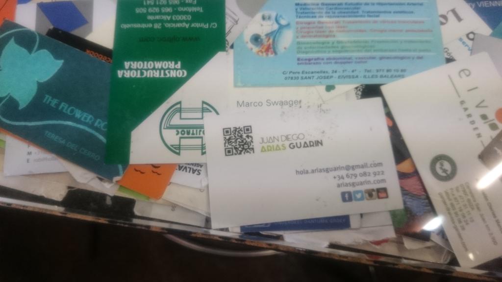 ariasguarin's tweet photo. Visita al @teatropereyra @Ibiza. Dejo mi firma @ACoPuO @jjbuendia http://t.co/BmO8pTsU9i