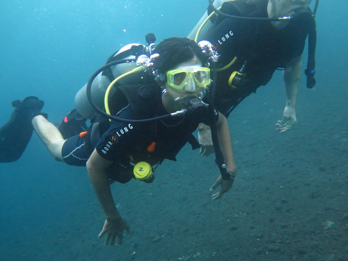 DiveVersions's tweet image. Our #Tulamben #diving #tour guests enjoy scrumptious lunch &amp;amp; afternoon tea at #DiveVersions.