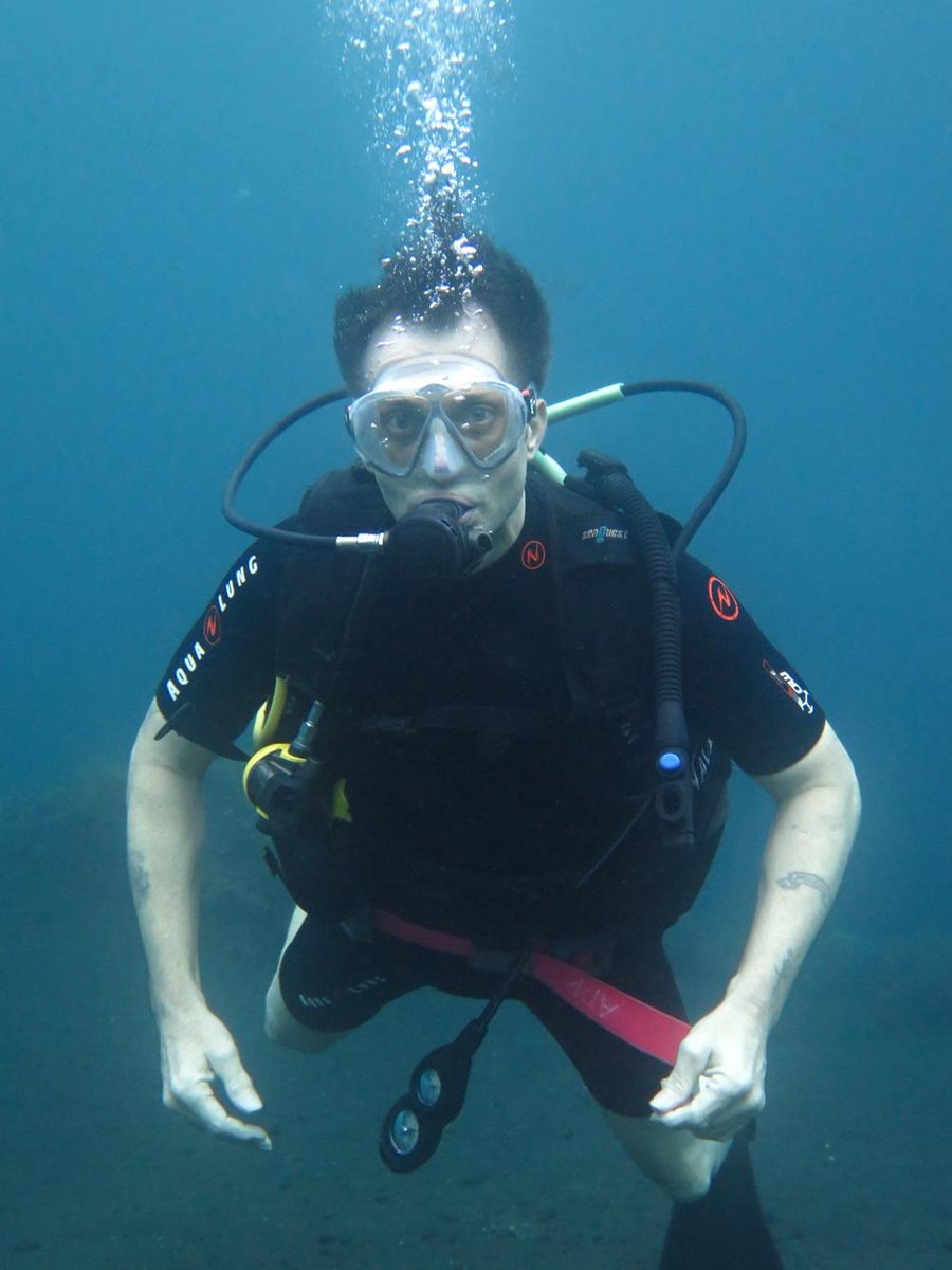 DiveVersions's tweet image. #DiveVersions #TulambenRestaurant &amp;amp; Bar and Dive-Versions #TulambenDiving Center in #Bali.