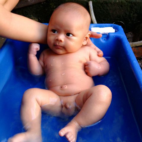 charissacaca's tweet photo. Muhammad alghifar http://t.co/vuz0w83B6d