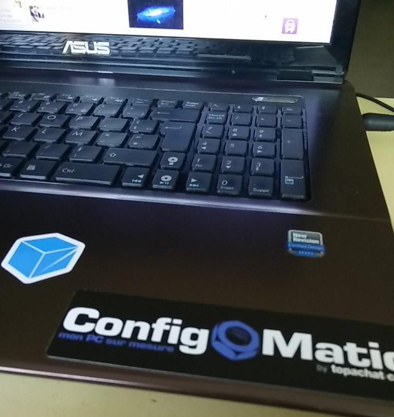 QuentinLaLoutre's tweet image. :} (@TopAchat @MinetworkFR)