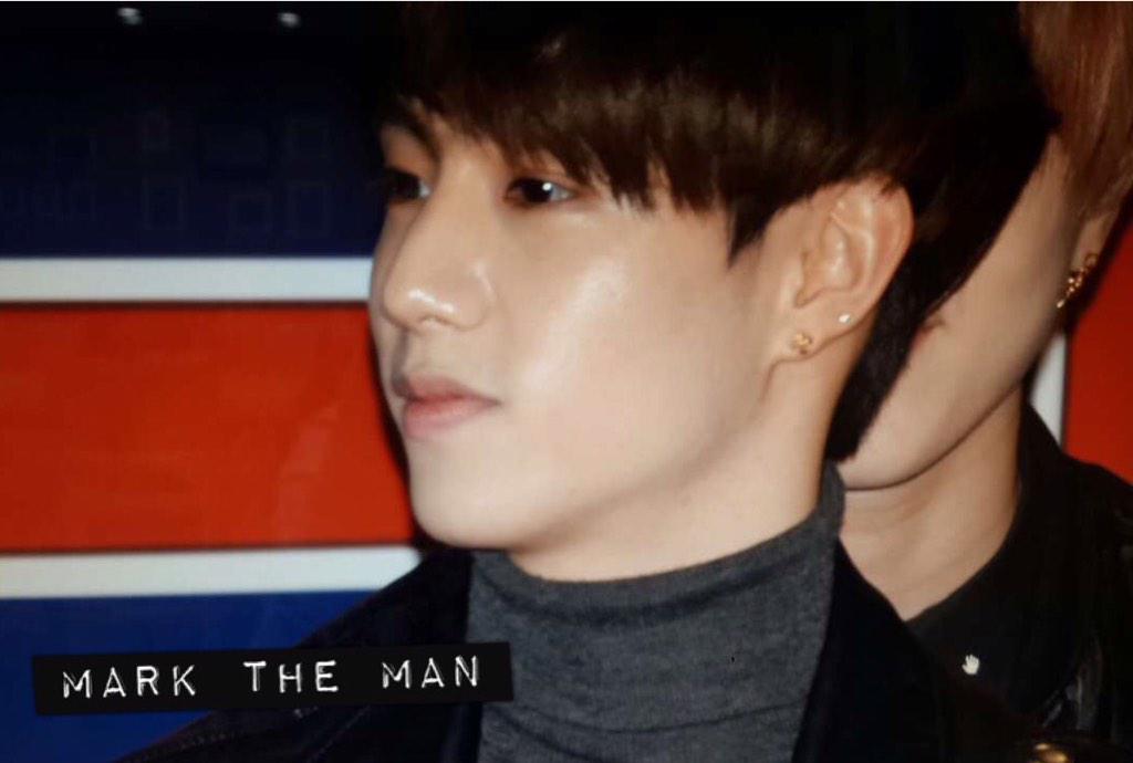 marktheman_com's tweet photo. 150318 스물 VIP시사회 #MARK #마크 http://t.co/RQp2qLKCJq