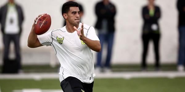 NFLChttr's tweet image. #NFL - #Mariota says he'd love to play for the #Jets bit.ly/1FrM5YH