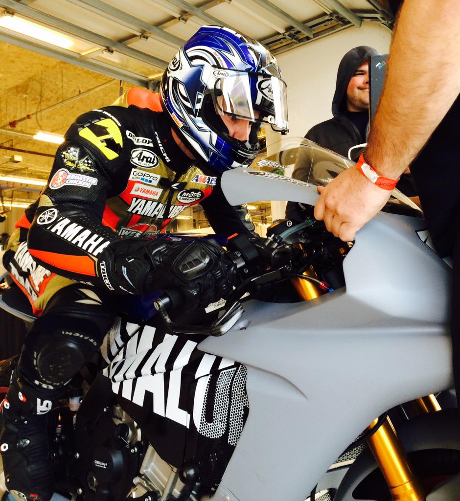 CW1Miles's tweet photo. The Wolverine: @WestbyRR prepares for his first laps @circuitamericas on #MotoAmerica Superstock 1000 #Yamaha YZF-R1. http://t.co/Ll7Yq9k1wW