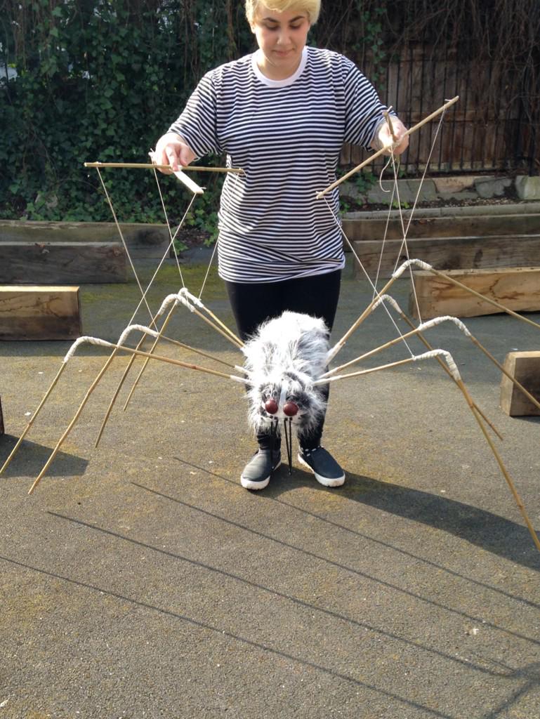 fashioneducator's tweet image. Year 1 3D Effects puppetry in action @LCFLondon #lcfperformance