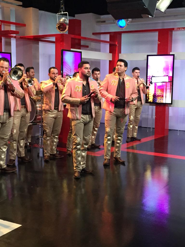 MiMayorAnheloDF's tweet photo. "@BANDA_MS: A lo mejor te olvido, a lo mejor jamás...... http://t.co/1EOkMrrMS6"