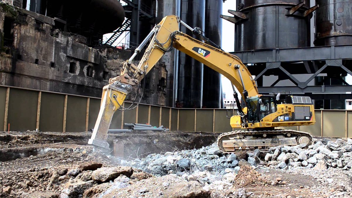 ExpertHE's tweet photo. Cat 365C with Atlas Copco HB7000
#Cat #365c #Atlas_Copco #HB7000 http://t.co/KNaEV7y6ew