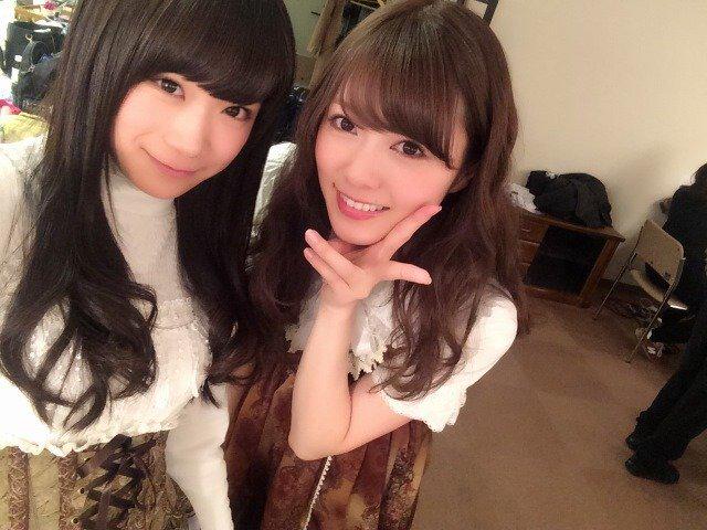 MNT_____Sugar's tweet photo. ❥ ❥ ❥ 🔫

ってか 黒石ｻﾏ の 冷たさは
愛情なのね   (｀･ω･´)ﾉ
ということは  ,  秋元なかなか愛されてます♡

❥ ❥ ❥ 🔫 http://t.co/HaV5IZ4o0u
