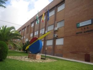 commontomagirl's tweet image. this building makes me throw up👊 #pullitdown