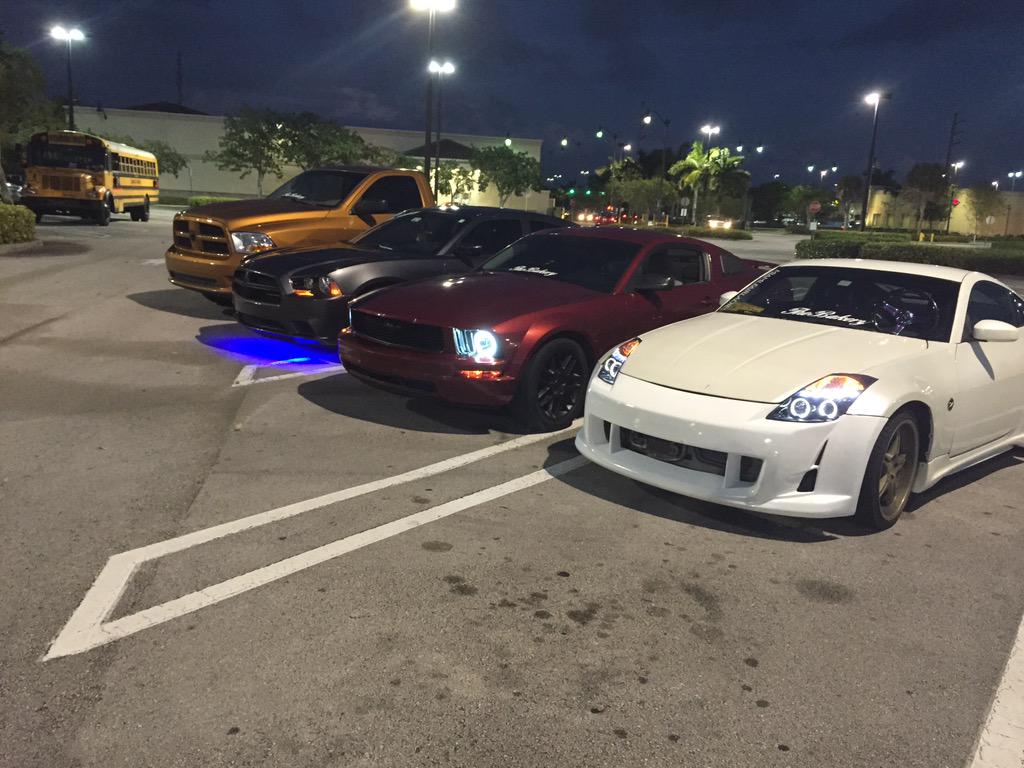 TheGoldPony21's tweet photo. #FollowerRides http://t.co/RXvxhJeOBN