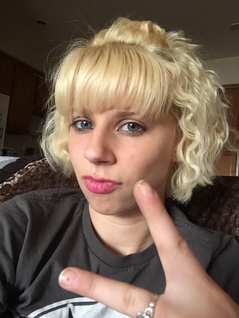 JolynnStack's tweet image. I have two spots left for anyone who wants to join my amazing team by working at home with your own schedule 💚💰✔️