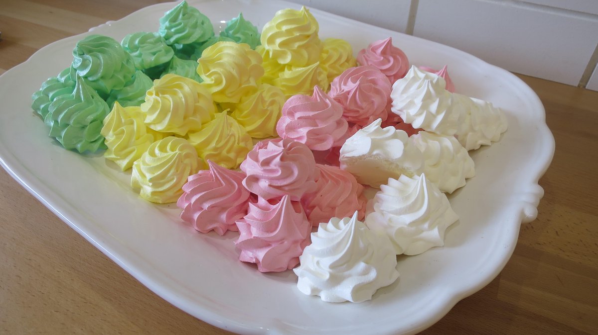 MooresBakery's tweet image. Spring has sprung at Moore's! #spring #MooresBakery