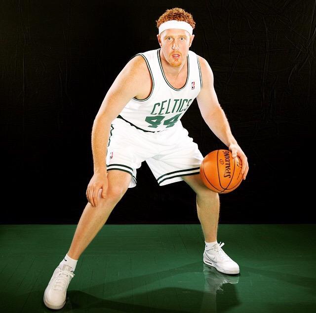 Happy 37th Birthday to the GOAT Brian Scalabrine! 