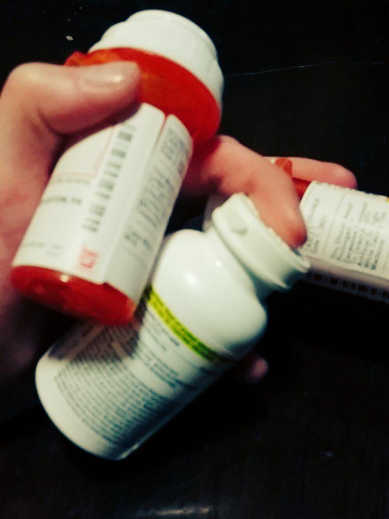 ButterflytoPimp's tweet photo. My sorry ass at the doctors today with a severe sinus infection #sinus #sickdays #wtfbody #meds #nofun http://t.co/3ruWNg61YN