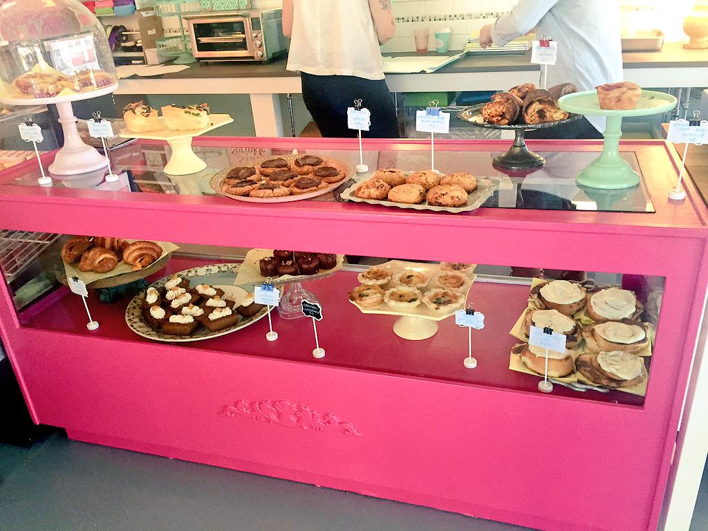 feliciaday's tweet image. Visited an adorable new bakery in Austin: Bribery #allthecarbs