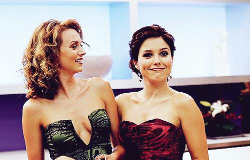 #WomanCrushWednesday
B.Davis and P.Sawyer.