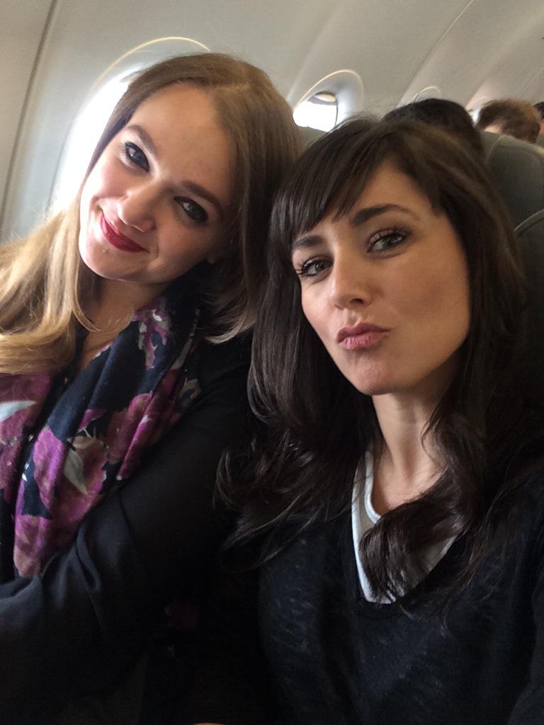intouchweekly's tweet image. Editors @rachelquigs and @BlondieeWood aboard #airforcefun with @NickLachey and @MichelleButeau #BUZZat36K #SXSW